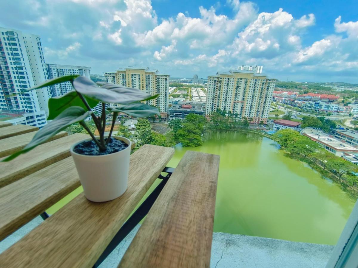 -Lake View- Mount Austin Ikea Toppen 10 Mins - B116 Джохор-Бару Екстер'єр фото
